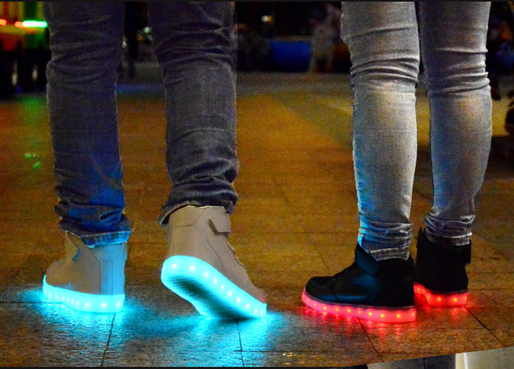 High quality Men LED shoes autumn winter glowing shoes for adults silver/gold fashion Lover casual shoes dropshipping