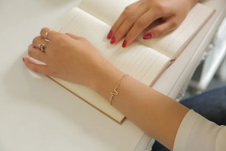 2018 New Fashion Simple Personality Bileklik Ecg Figure Lightning Bracelet Couple Heartbeat Frequency Bracelet Pulseras Mujer