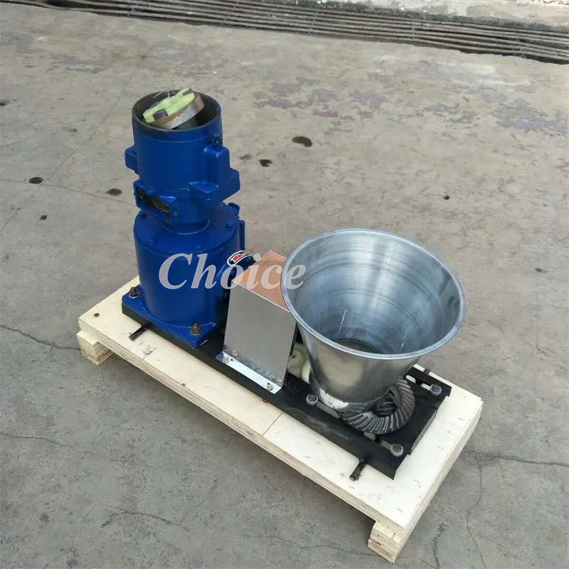 Hot Sale Poultry Chicken Feed Production Grinding Machine Animal Fish Food Processing Cattle Pig Sow Feed Pellet Making Machine
