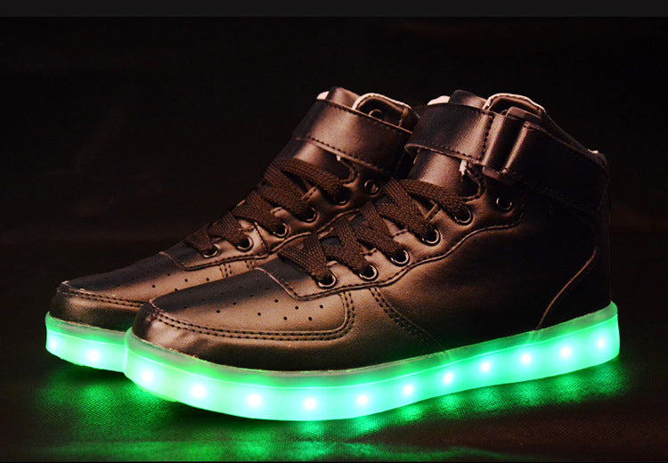 High quality Men LED shoes autumn winter glowing shoes for adults silver/gold fashion Lover casual shoes dropshipping